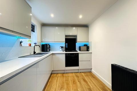 undefined, Cedar Close, Thorpe Willoughby, Selby