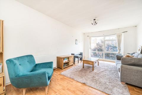 undefined, Silverdale Close, London W7