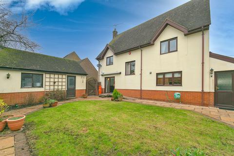 4 bedroom detached house for sale, Whaddon Road, Nash, MK17