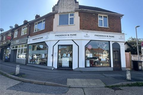 undefined, Leatherhead Road, Chessington