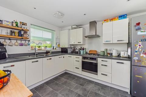 4 bedroom detached house for sale, Farm Drive, Petersfield, Hampshire