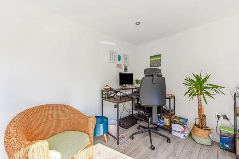 4 bedroom detached house for sale, Farm Drive, Petersfield, Hampshire