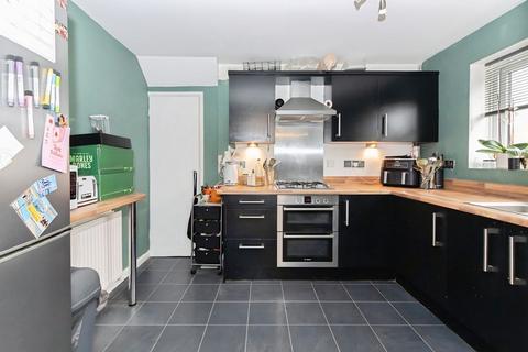undefined, Selsdon Avenue, Reading RG5
