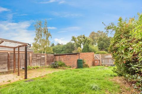 undefined, Selsdon Avenue, Reading RG5