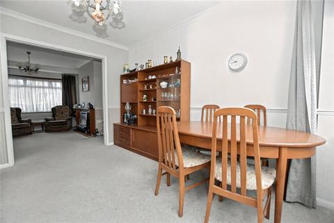 3 bedroom semi-detached house for sale, Foresters Crescent, Bexleyheath, DA7