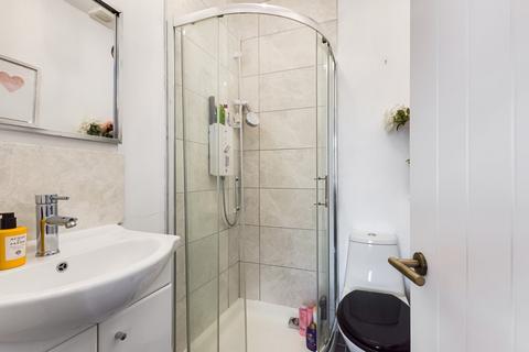 125 Wellington Avenue, Sidcup, DA15 9HB