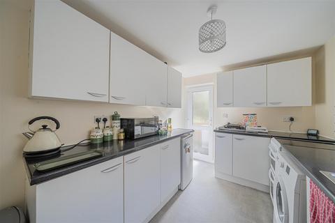 3 bedroom semi-detached house for sale, Gwynedd Avenue, Townhill, Swansea