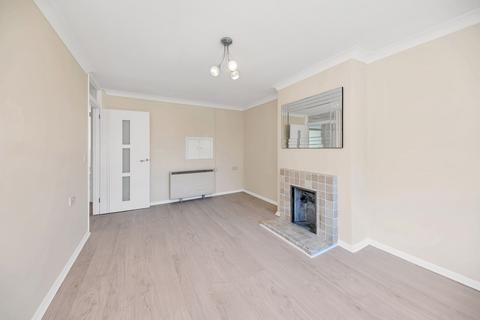 undefined, Gables Close, Royston SG8