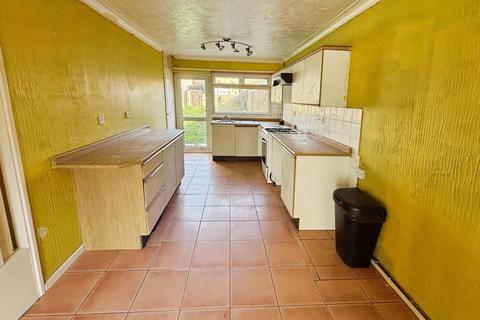 3 bedroom end of terrace house for sale, Mount Road, Brandon IP27