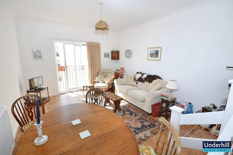 undefined, Beach Street, Dawlish EX7