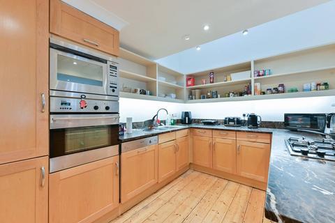 2 bedroom flat for sale, Astwood Mews, South Kensington, London, SW7
