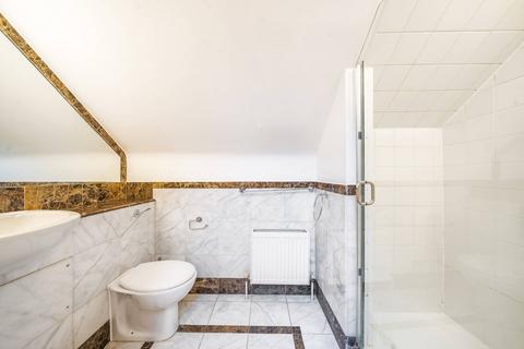 2 bedroom flat for sale, Astwood Mews, South Kensington, London, SW7