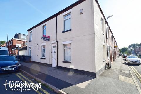 6 bedroom terraced house to rent, Darnley Street, Stoke-On-Trent ST4