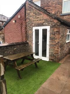 1 bedroom terraced house to rent, Spencer Road, Stoke-On-Trent ST4