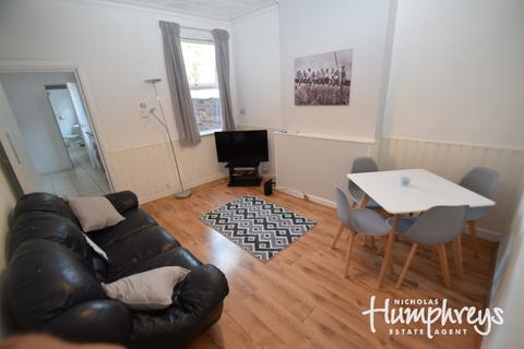 5 bedroom terraced house to rent, Watford Street, Stoke-On-Trent ST4