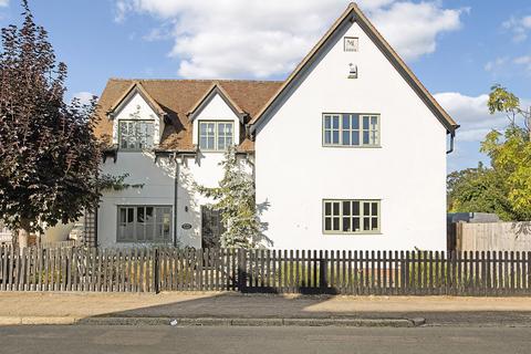 4 bedroom detached house for sale, Church Street, Sandy SG19