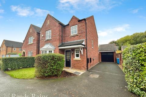 3 bedroom detached house for sale, Biggleswade Drive, Cheshire WA7