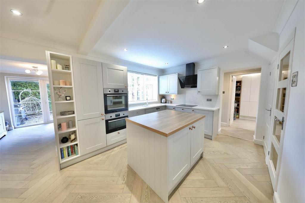 Kitchen diner