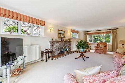 undefined, Partridge Close, Ewshot, Farnham, Hampshire, GU10