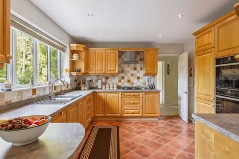 undefined, Partridge Close, Ewshot, Farnham, Hampshire, GU10
