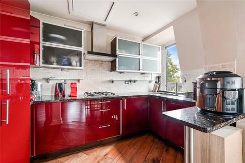 undefined, Trinity Square, London, EC3N