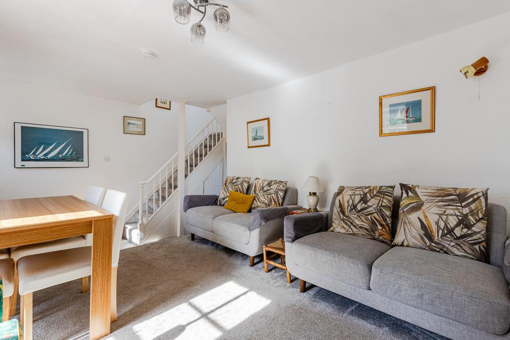 14 Dining Area Dart Cottage Manor Street Dittisham