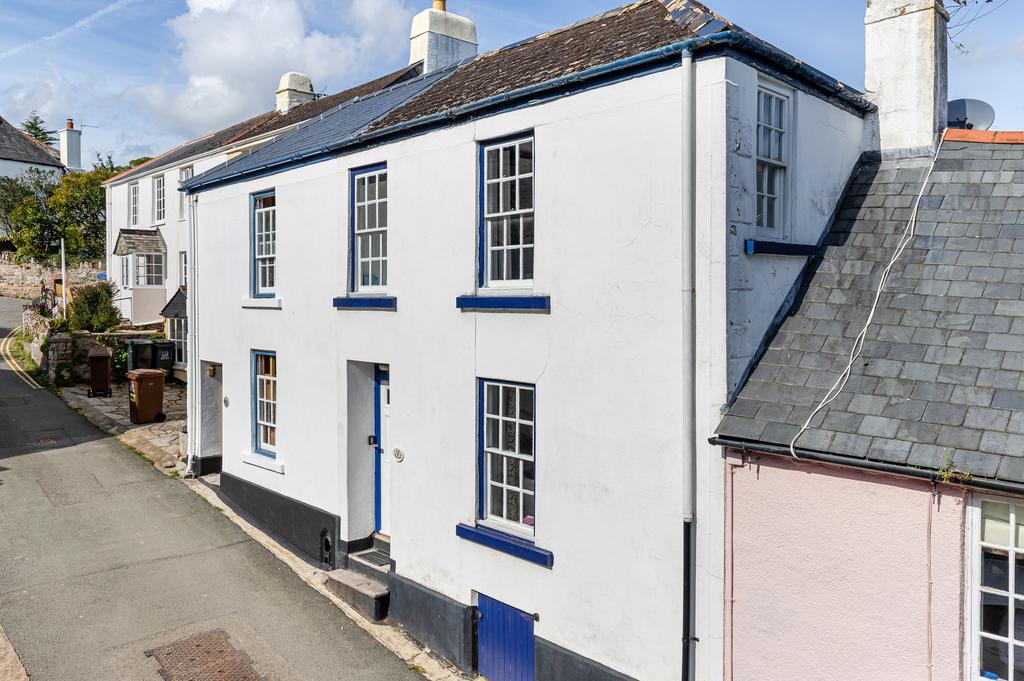 2 Front Up Hill Dart Cottage Manor Street Dittisha