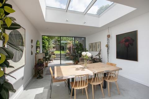 4 bedroom terraced house for sale, Bellenden Road, Peckham, SE15