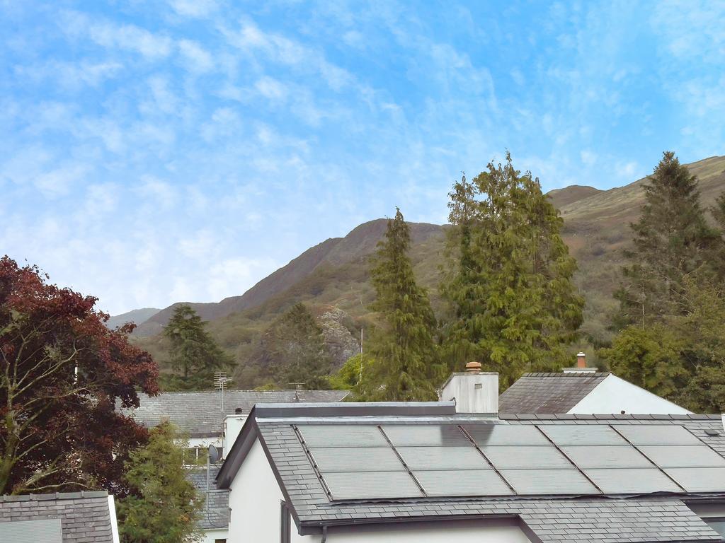 Fc3f1f64-OBERON-05 T202509291401.jpg