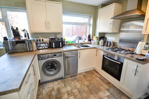 3 bedroom semi-detached house to rent, Prestage Close, Broseley