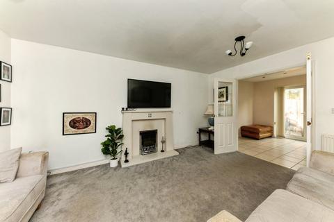 4 bedroom detached house for sale, Brunel Close, Grimsby DN32
