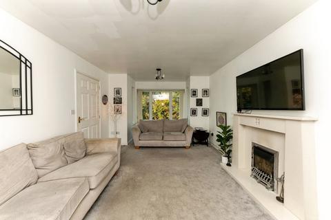 4 bedroom detached house for sale, Brunel Close, Grimsby DN32