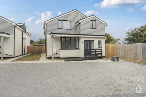 4 bedroom detached house for sale, Warden Road, Eastchurch, Sheerness, Kent, ME12