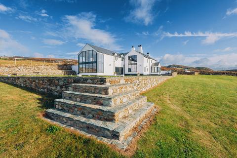 4 bedroom detached house for sale, Holyhead LL65