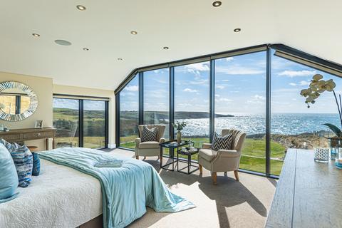 4 bedroom detached house for sale, Holyhead LL65