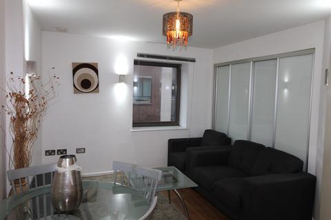 2 bedroom apartment to rent, Basilica, LS1