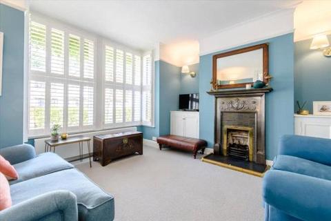 5 bedroom detached house for sale, Clarence Road, Walton-On-Thames, KT12