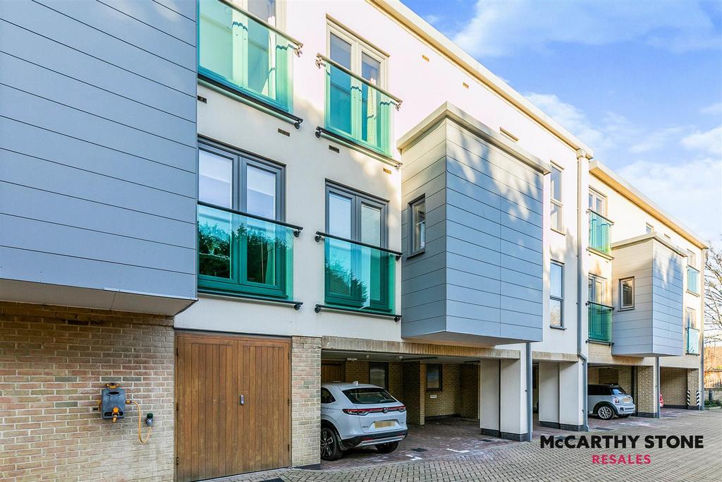 12elmtreecourt-21.jpg