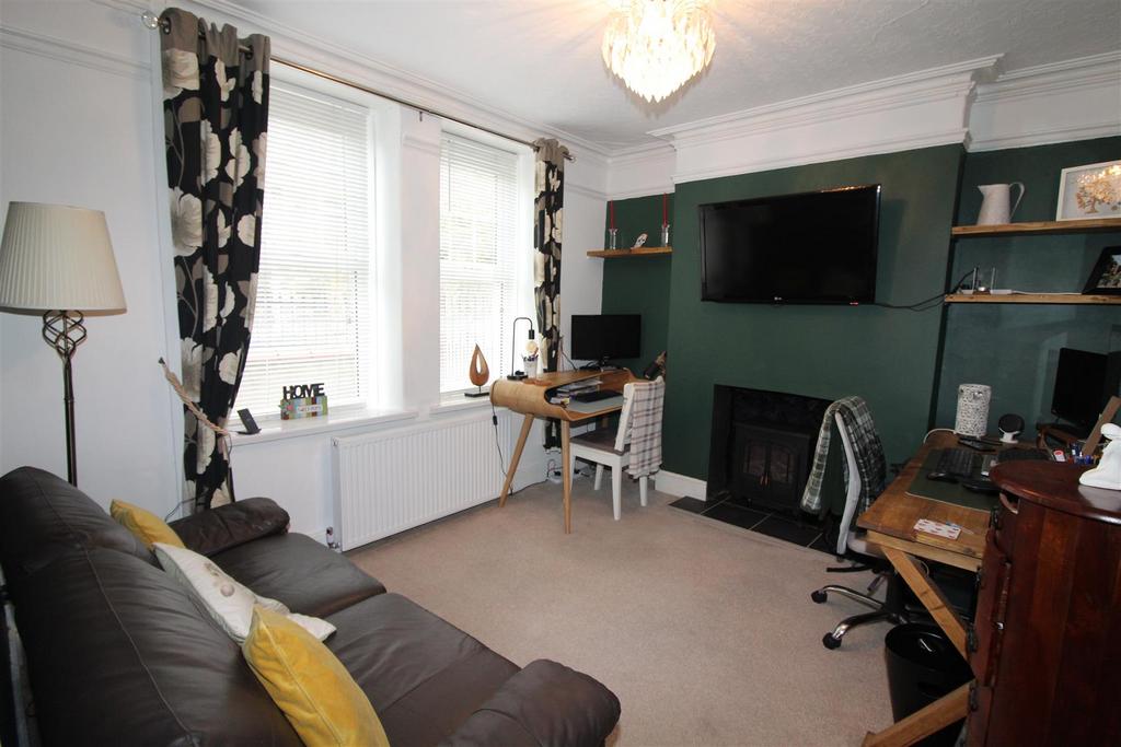 Dining Room Potential Bedroom