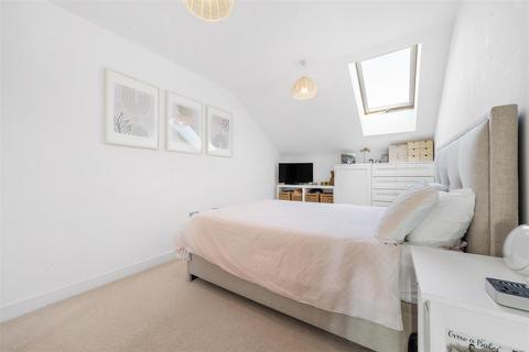 2 bedroom flat for sale, Campion House, Dunstan Grove, Penge, London, SE20