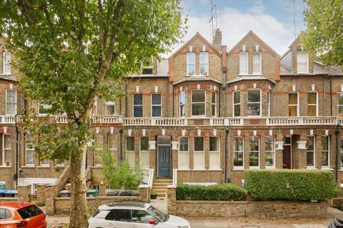 3 bedroom flat for sale, Brondesbury Villas, London, NW6