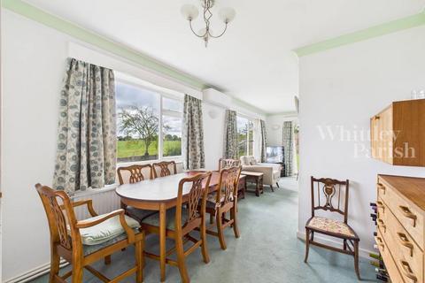 4 bedroom detached house for sale, High Street, Hopton
