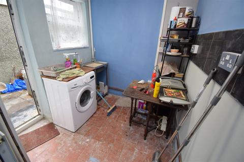 2 bedroom terraced house for sale, Glynllifon Street, Blaenau Ffestiniog