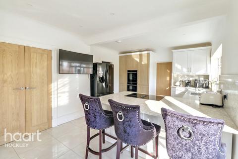 4 bedroom detached house for sale, Lower Road, Hockley