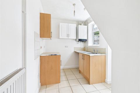 2 bedroom terraced house to rent, Finchley Road, Ipswich, Suffolk, IP4