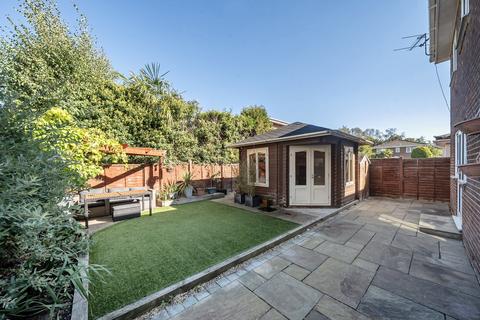 4 bedroom detached house for sale, Wishart Gardens, Muscliff, Bournemouth, BH9