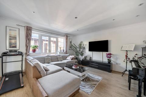 4 bedroom detached house for sale, Wishart Gardens, Muscliff, Bournemouth, BH9