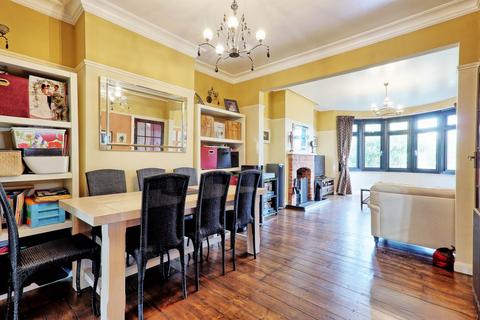 3 bedroom semi-detached house for sale, Hart Road, Benfleet