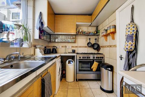 3 bedroom flat to rent, Tynemouth Street, London SW6