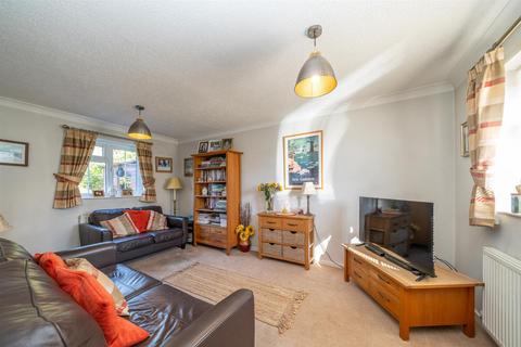 2 bedroom terraced house for sale, Chapel Street, Old Town, Hemel Hempstead, Hertfordshire, HP2 5DJ